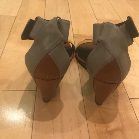 Pierre Hardy wedge sandals! - Picture 2 of 5